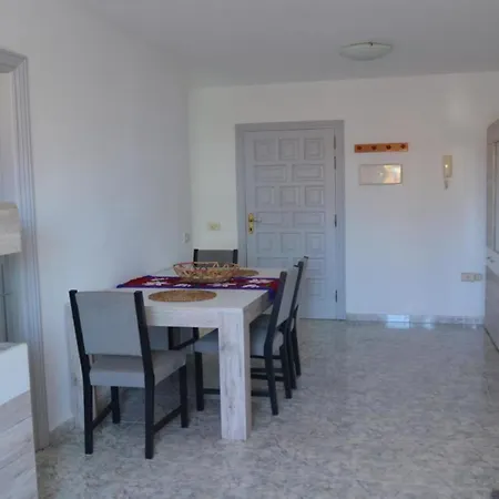 Apt. Manrey 2b - Zafiro 公寓
