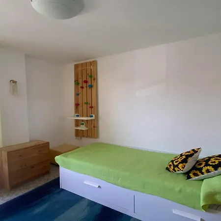 Apt. Manrey 2b - Zafiro *